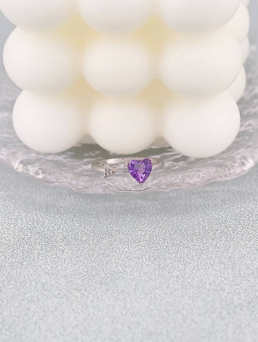 Heart Amethyst Ring