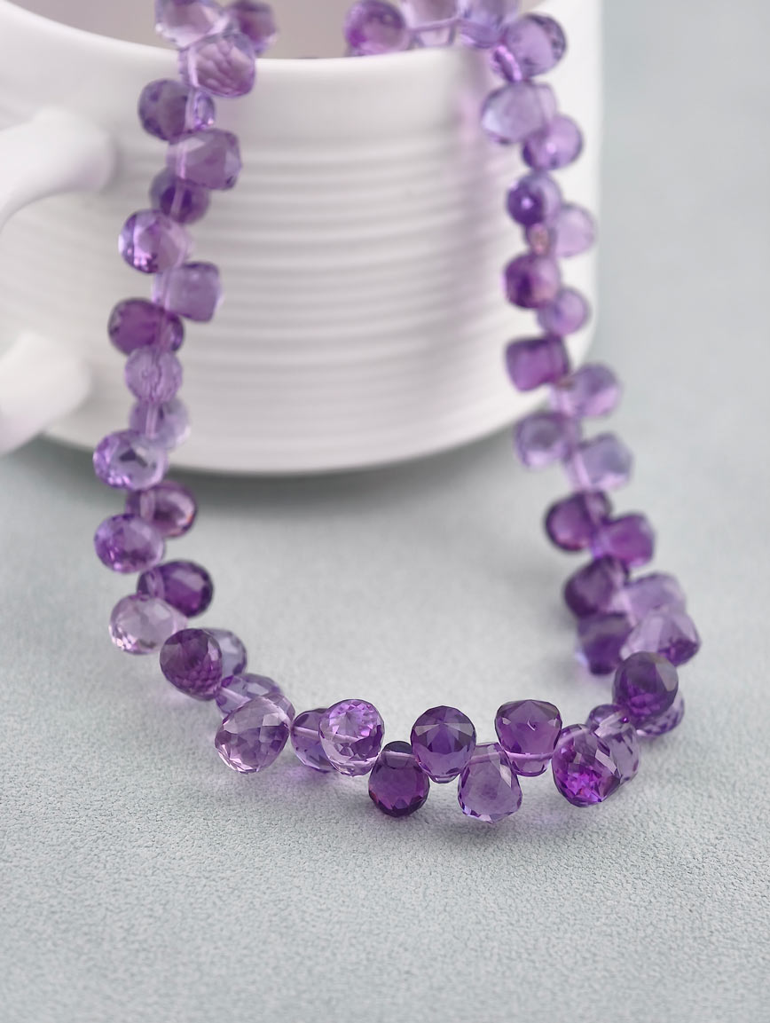 Top-grade Amethyst Necklace with Diamond Cut