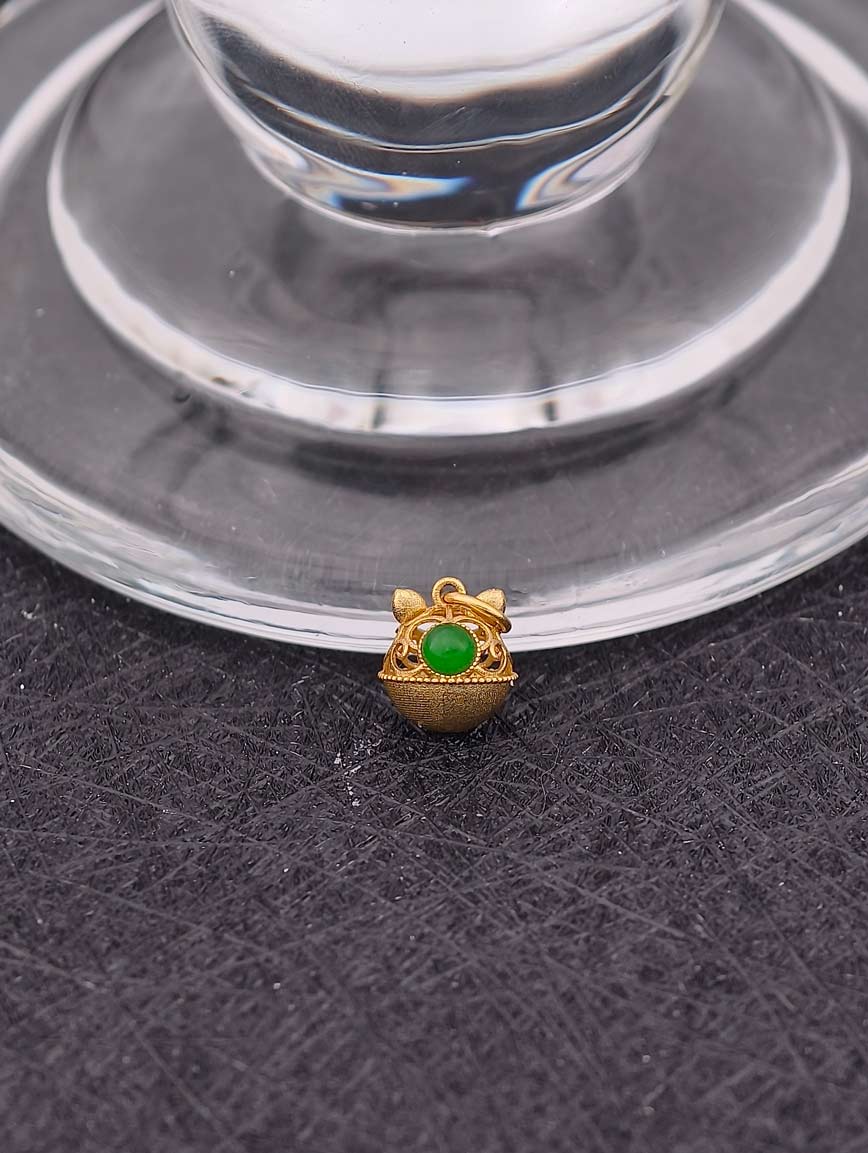 Jadeite Openwork Bell Cat Sterling Silver Pendant