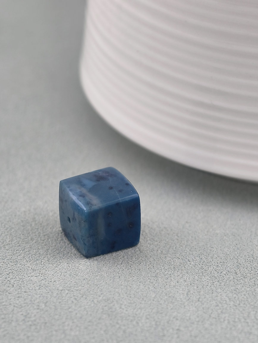 Natural Blue-Purple Cherry Blossom Sugilite DIY Accessory