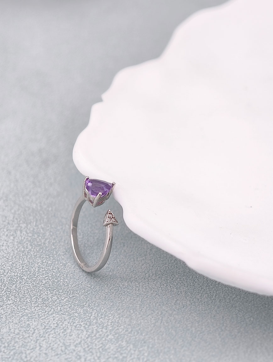 Heart Amethyst Ring
