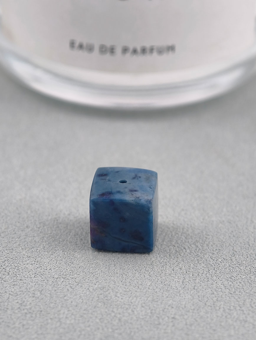 Natural Blue-Purple Cherry Blossom Sugilite DIY Accessory