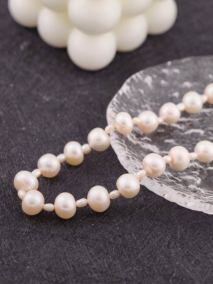 Natural Freshwater Pearl Necklace