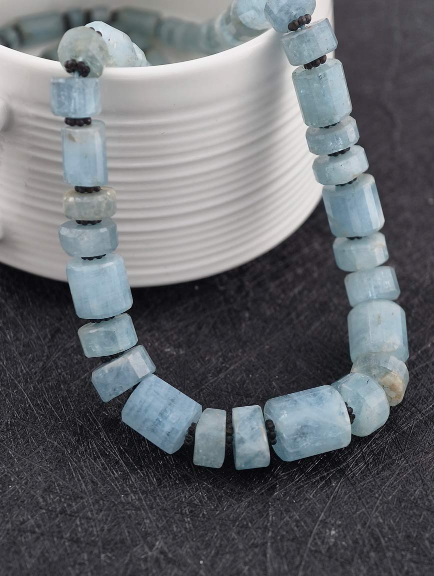 Natural Aquamarine Column Shaped Necklace