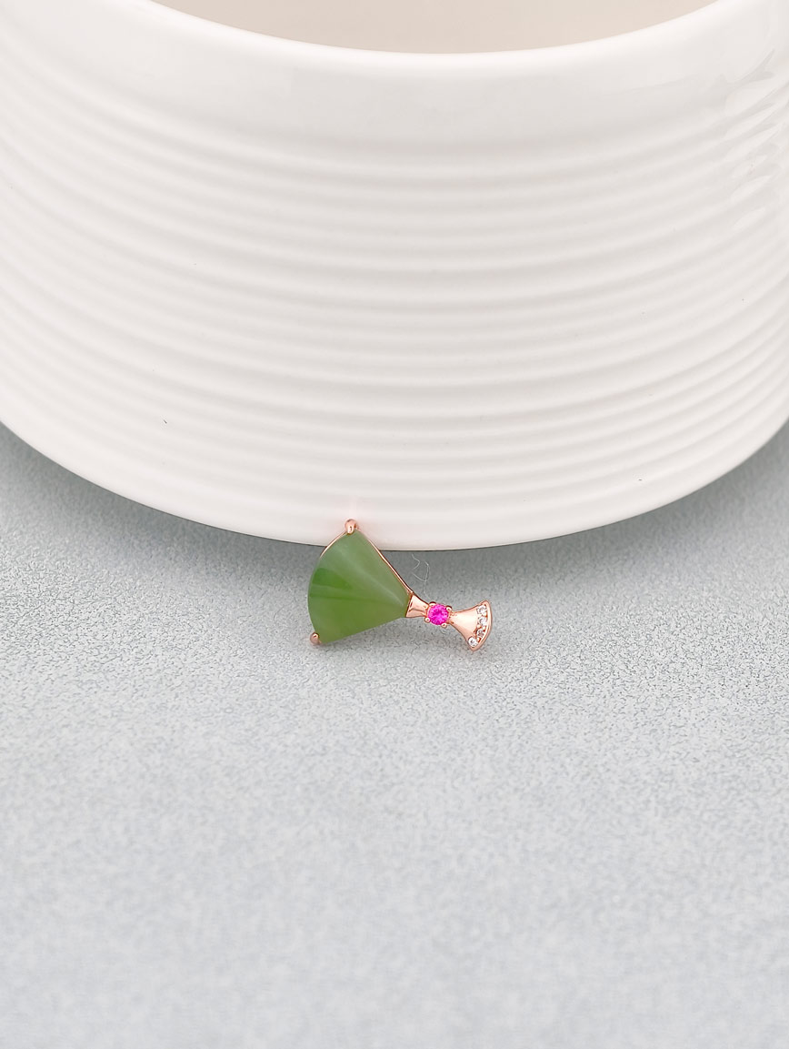 Natural Fan-shaped Jasper Pendant