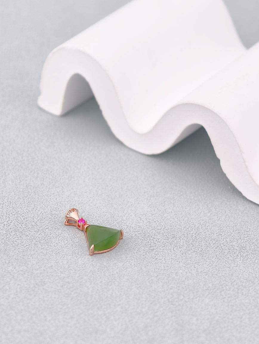 Natural Fan-shaped Jasper Pendant