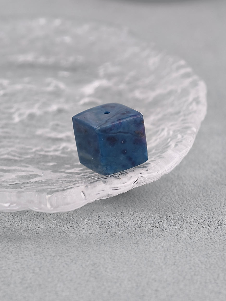 Natural Blue-Purple Cherry Blossom Sugilite DIY Accessory