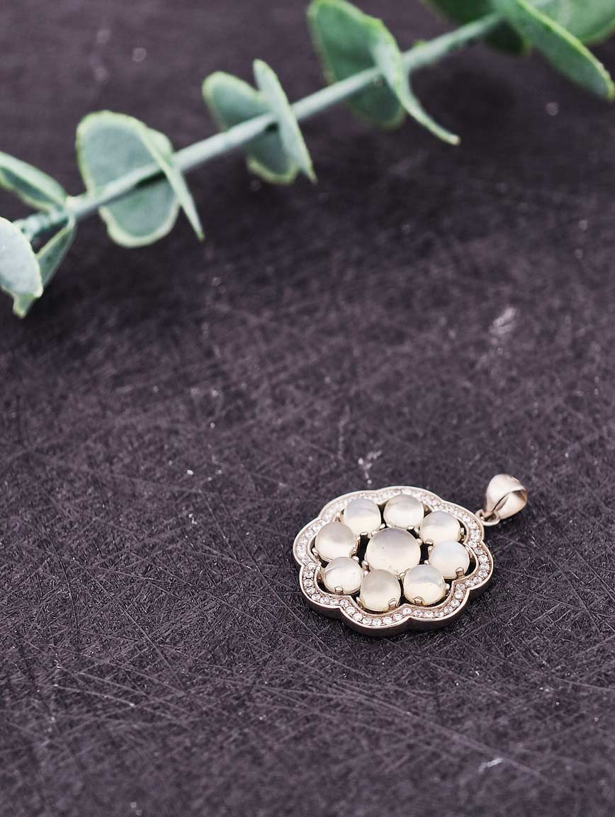 Natural Moonstone Delicate Style Pendant
