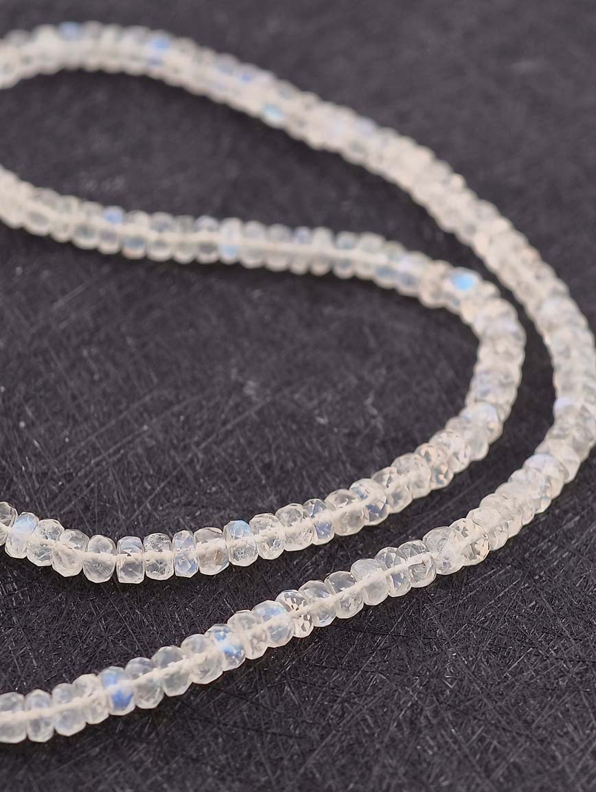 Abacus Bead Gradient Blue Moonstone Necklace