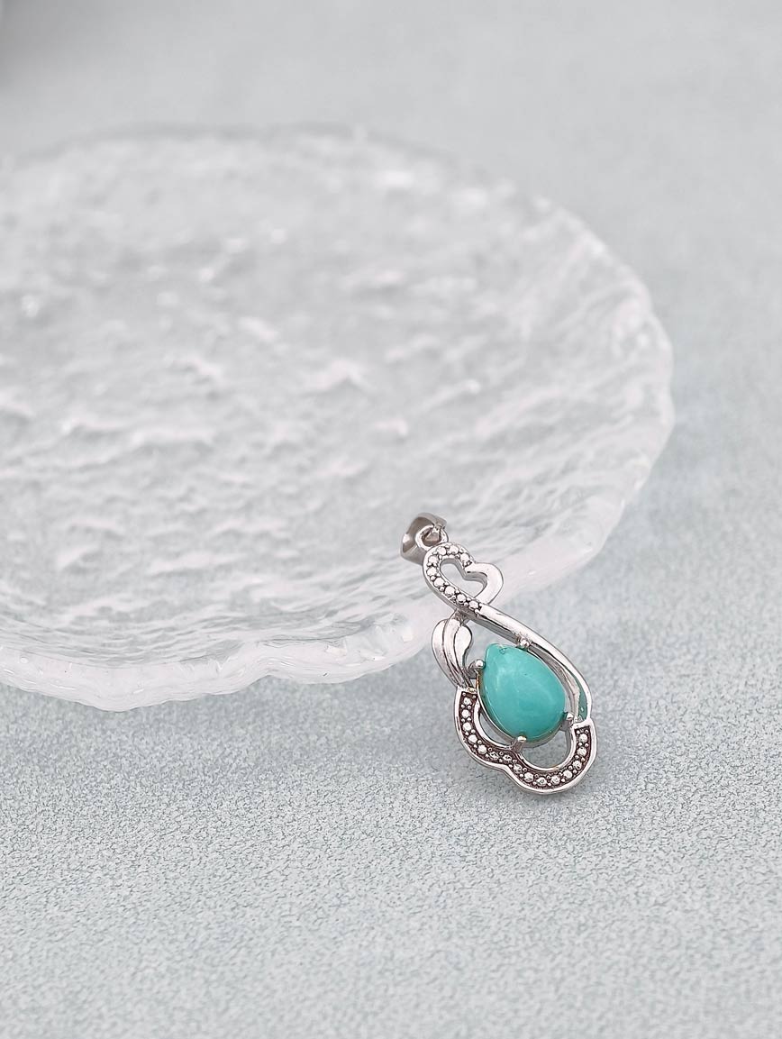 Natural Turquoise Exquisite Style Pendant