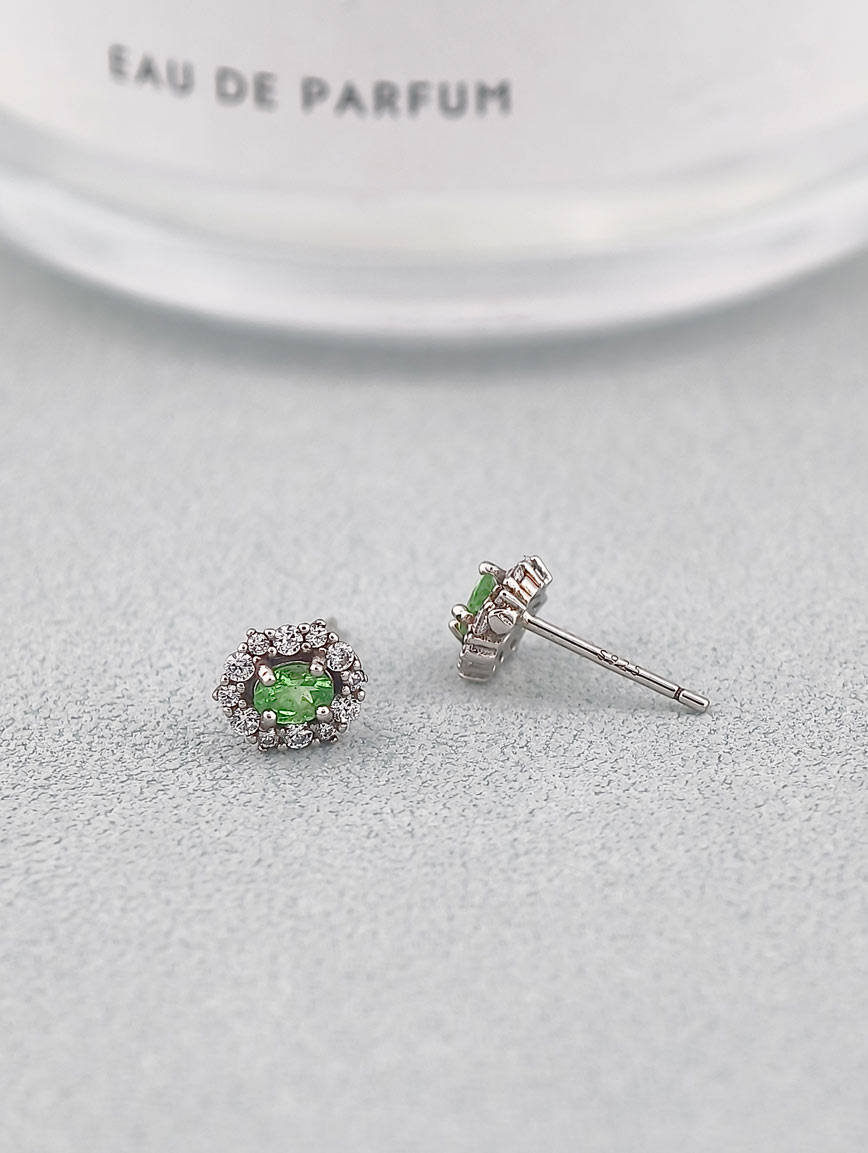 Natural Peridot Exquisite Style Sterling Silver Earrings