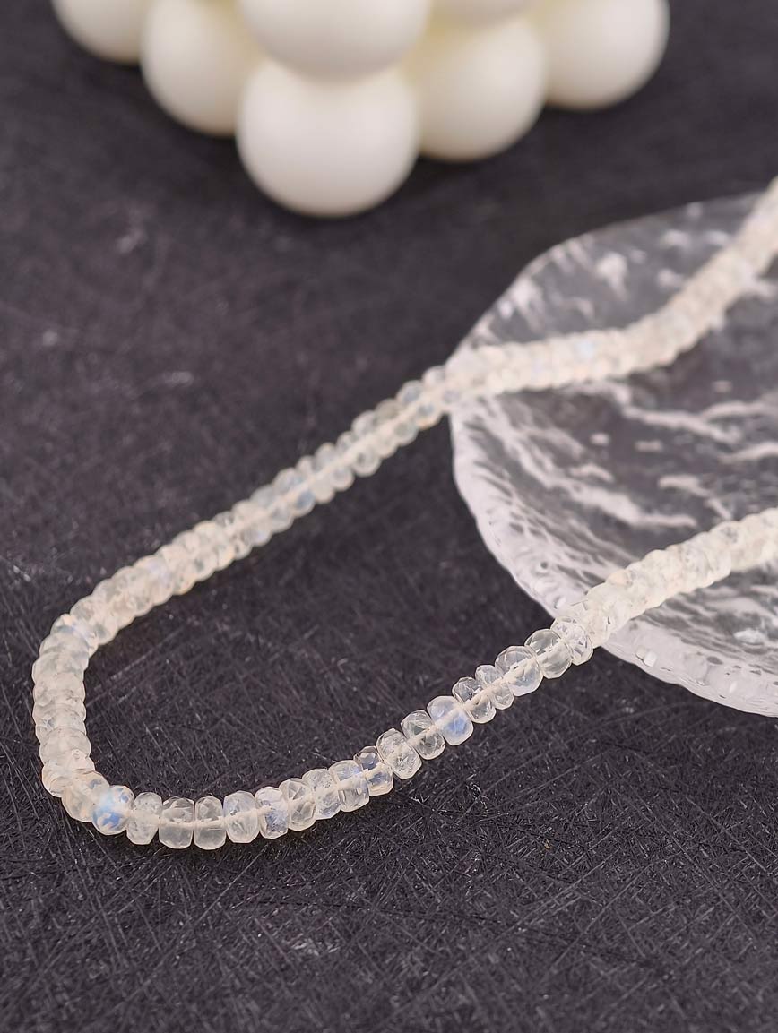 Abacus Bead Gradient Blue Moonstone Necklace
