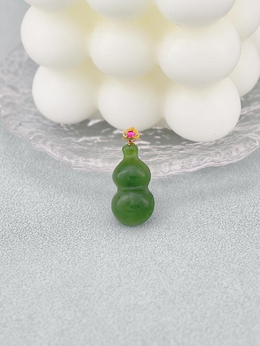 18K Gold Natural Jasper Gourd Simple Style Pendant
