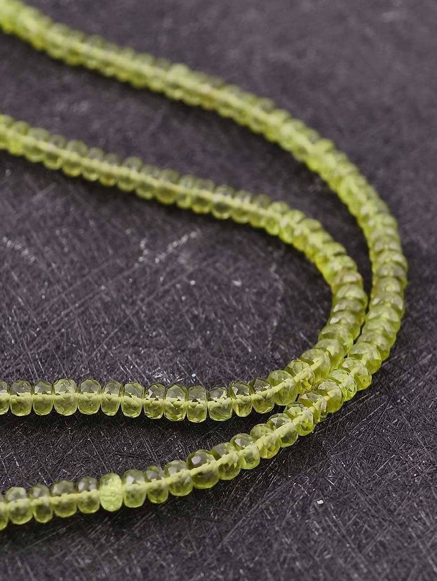 Freshwater Pearl and Peridot 14K Gold Inlaid Necklace