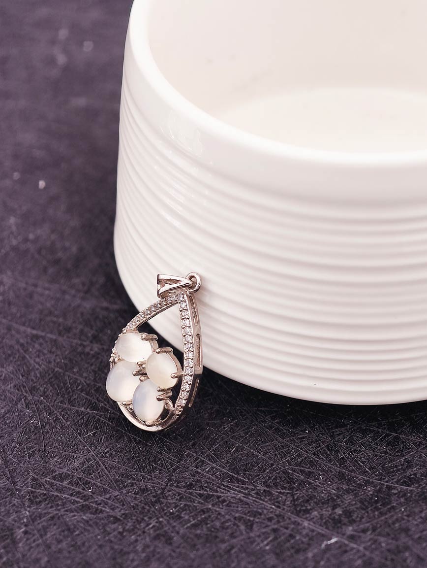 Natural Moonstone Sterling Silver Pendant