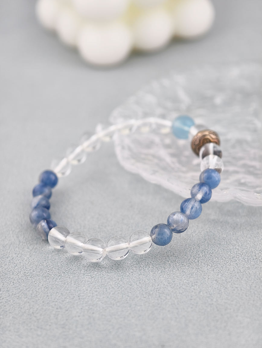 Clear Quartz and Kyanite Aquamarine Bracelet