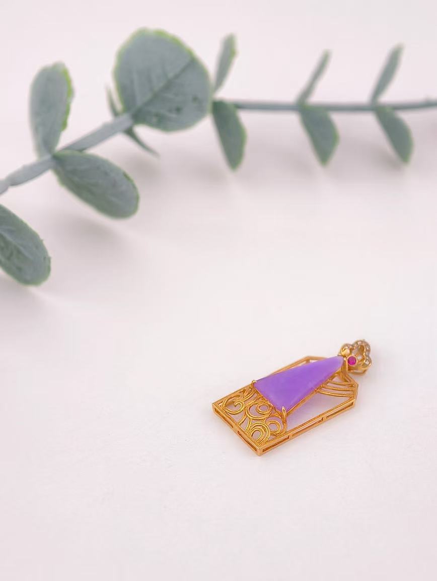 18K Gold Sugilite Pendant