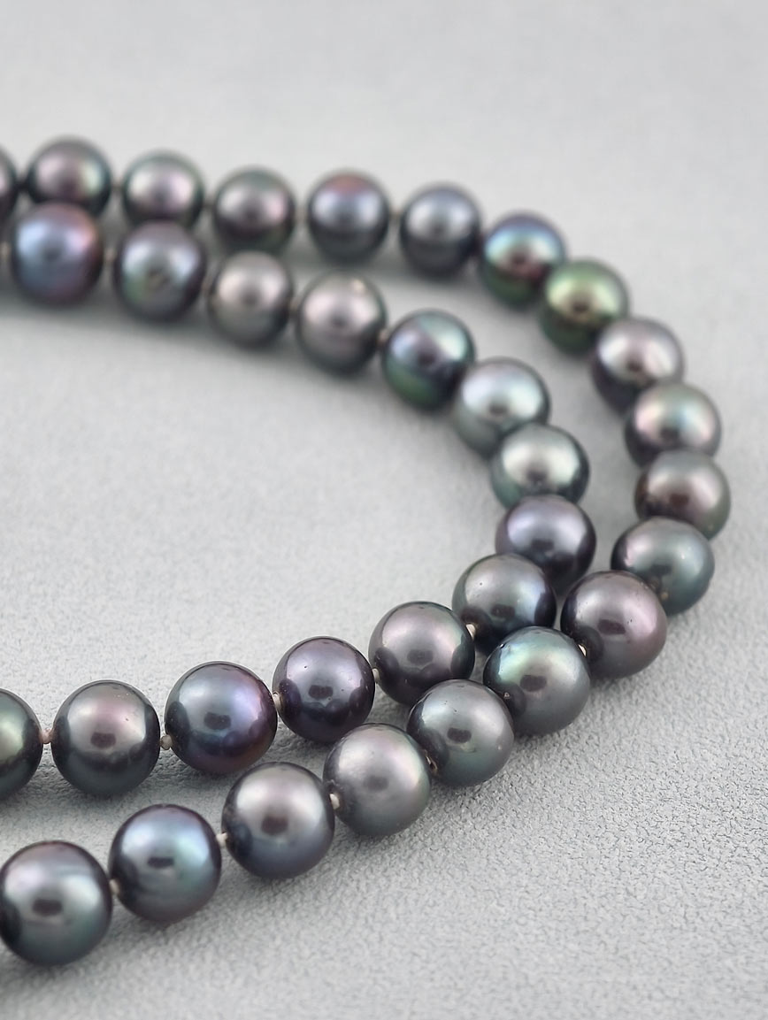 Natural Freshwater Black Pearl Necklace