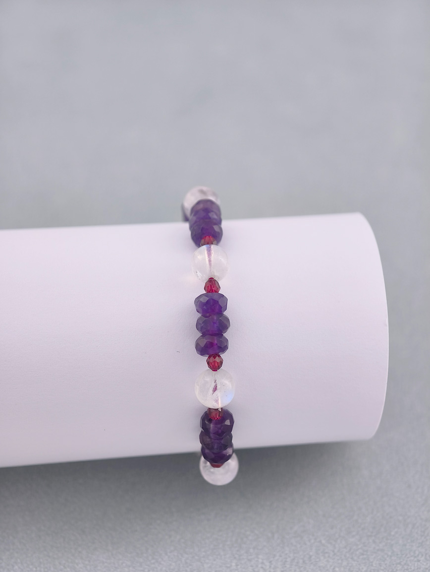 Natural Amethyst and Moonstone Garnet Bracelet