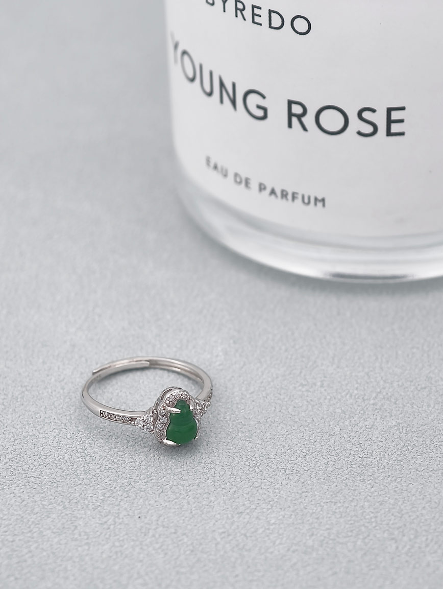 Sterling Silver Inlaid Natural Jadeite Gourd Ring