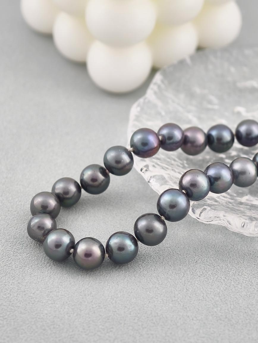 Natural Freshwater Black Pearl Necklace
