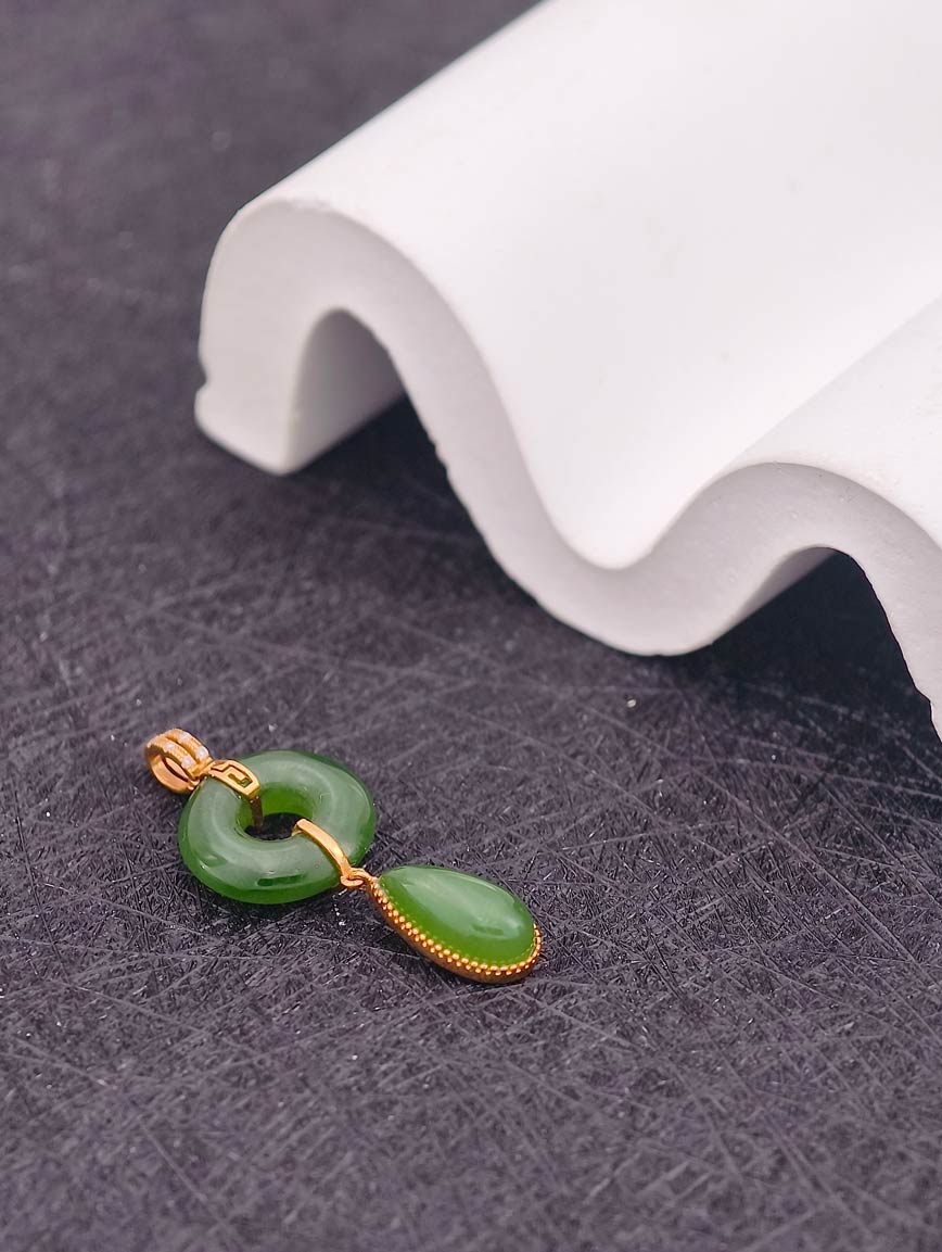 18K Gold Natural Jasper Pendant