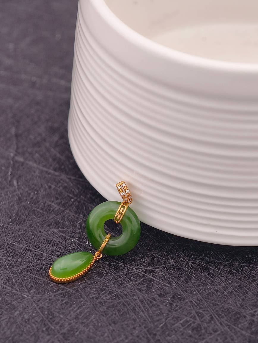 18K Gold Natural Jasper Pendant