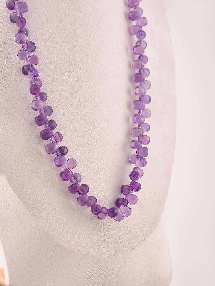 Top-grade Amethyst Necklace with Diamond Cut
